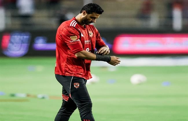 الدوري الممتاز.. انطلاق مباراة الأهلي أمام إنبي