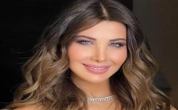 نانسي عجرم تروج لحفلها في أندونسيا