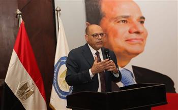 وزير العمل يفتتح ورشة تثقيفية عن قانون العمل الجديد و"مبادئ السلامة والصحة المهنية"
