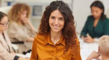 للمرأة العاملة.. مهارات أساسية لتصبحين قائدة في مجالك