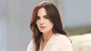 آمال ماهر تعلق على لقب "صوت مصر" بعد منافستها شيرين وأنغام