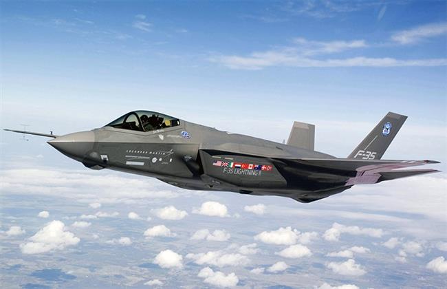 الولايات المتحدة تنشر 5 طائرات إف-35 في بورتوريكو وسط تصاعد التوترات مع فنزويلا