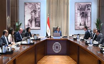 مدبولي يتابع إجراءات فض التشابكات المالية بين الوطنية للإعلام وبنك الاستثمار القومي