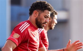ياسر إبراهيم ينتظم في التدريبات الجماعية للأهلي