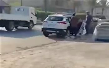 "صندوق عصير".. رشوة غير عادية تشعل الغضب في العراق (فيديو)