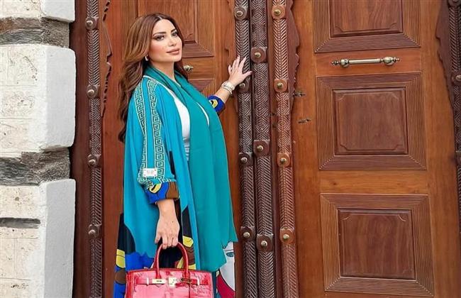 نسرين طافش بعباءة انيقة في أحدث ظهور