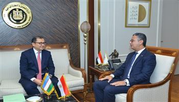 وزير التموين يبحث مع السفير الأوزبكستاني تعزيز التعاون في التجارة الداخلية واللوجستيات