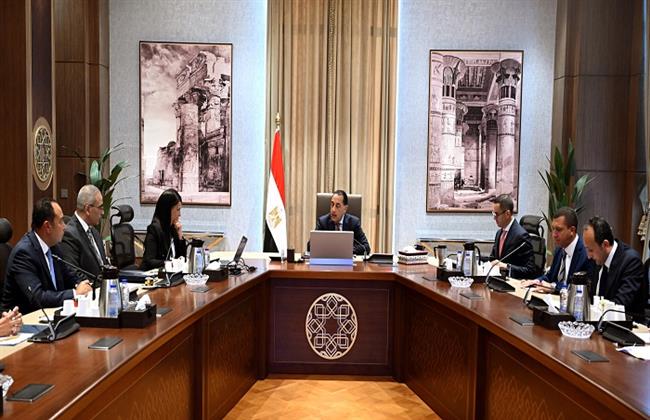 مدبولي يتابع موقف المقرات التي تم إخلاؤها بعد الانتقال للعاصمة الإدارية الجديدة