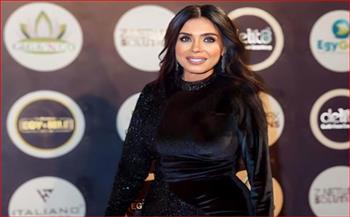 دينا تطلق أول أكاديمية متكاملة لتعليم الرقص الشرقي والفنون في مصر