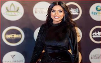 دينا تطلق أول أكاديمية متكاملة لتعليم الرقص الشرقي والفنون في مصر