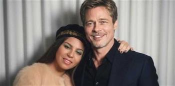 «عملنا فيلم اتمنع».. نسرين أمين تمازح جمهورها بصورة مع براد بيت