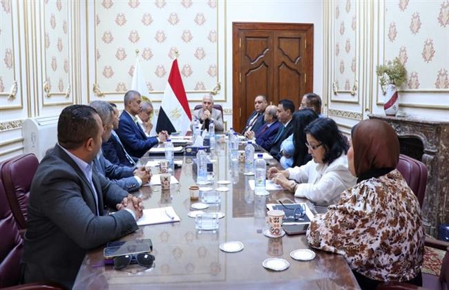 الشوربجى: اهتمام كبير برفع مستوى العنصر البشرى.. ودورات تدريبية في الذكاء الاصطناعي  