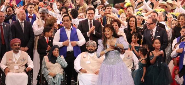 وزراء الثقافة والشباب والرياضة والتضامن الاجتماعي يفتتحون الملتقى الدولي التاسع لفنون ذوي القدرات الخاصة 