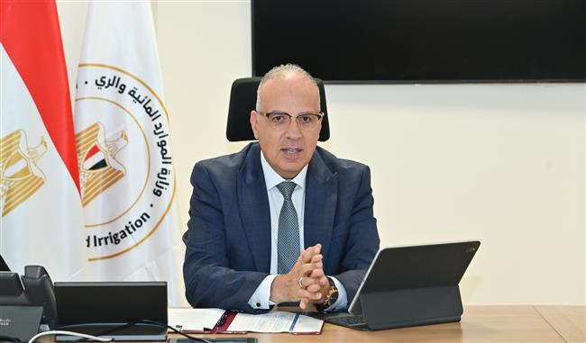 وزير الري يبحث مع مسؤولة ببنك التنمية الأوروبي تعزيز التعاون في قطاع المياه