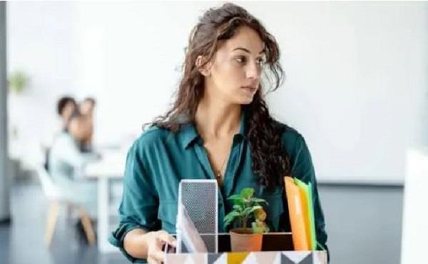 للمرأة العاملة.. 6 عبارات تدل على تفكيرك في ترك وظيفتك