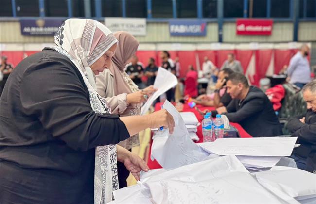 بدء فرز الأصوات في الجمعية العمومية للنادي الأهلي