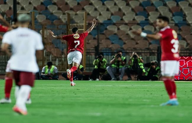 الدوري الممتاز.. تريزيجيه يعتذر لجمهور الأهلي بعد هدفه في مرمى سيراميكا