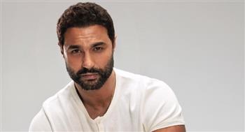 كريم فهمى: مسلسل «220 يوم» مرهق نفسياً