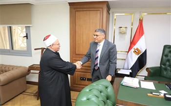 محافظ الجيزة يستقبل مدير مديرية الأوقاف الجديد لبحث خطط العمل والرؤى المستقبلية