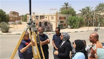 نائب محافظ الوادي الجديد تتابع أعمال جهاز معلومات شبكات المرافق