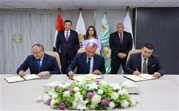 وزيرة التنمية المحلية: مشروع إنشاء أول مركز متكامل لإنتاج الحرير خطوة مهمة للحد من الاستيراد