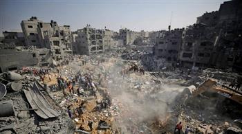 استشهاد 4 فلسطينيين وإصابة آخرين جراء قصف الاحتلال خيمة نازحين وسط غزة