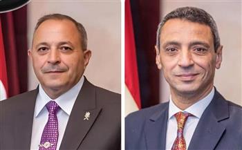 محافظ بورسعيد يهنئ "محافظ السويس" بحصوله على درجة الدكتوراه في الاقتصاد