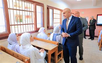 خلال جولته بمدارس القليوبية.. وزير التعليم: تدريس مادة البرمجة سيتم عبر منصة "كويرو" اليابانية