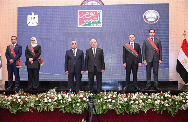 تكريم أعضاء بالنيابة العامة وموظفيها المتميزين على مستوى الجمهورية