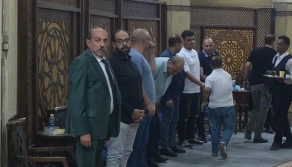 أبرزهم صبري فواز.. نجوم الفن يواسون أحمد صيام في عزاء شقيقته بالمهندسين