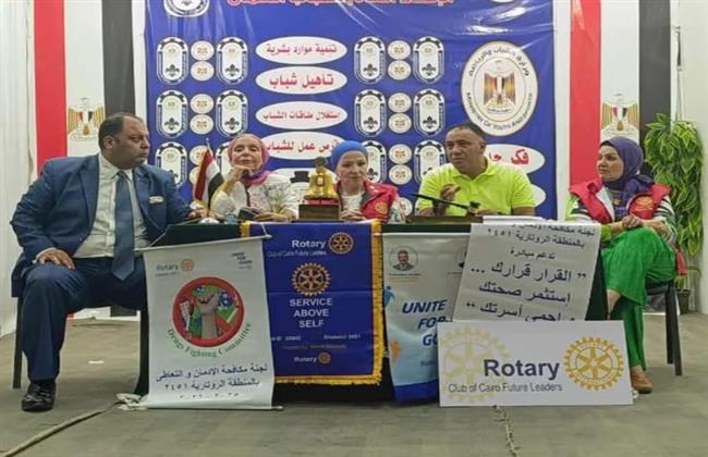 مناقشة "مخاطر الإدمان وتأثيراته السلبية علي الفرد والمجتمع" بالاتحاد العام لشباب العمال