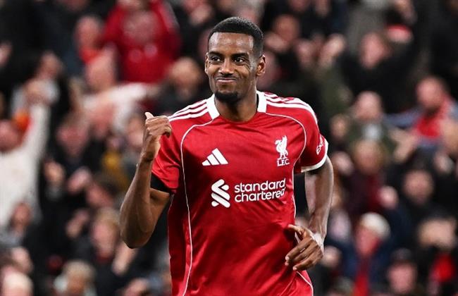 ليفربول يتقدم على ساوثهامبتون بهدف في الشوط الأول 
