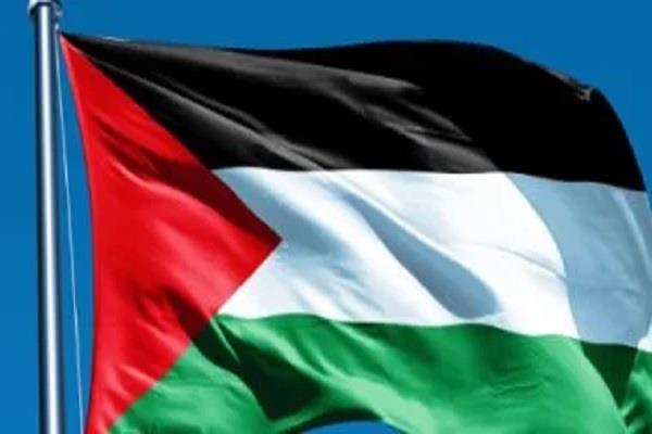 "الفن يقاوم الحرب".. فنانون فلسطينيون يعرضون أعمالهم في "بينالي غزة"
