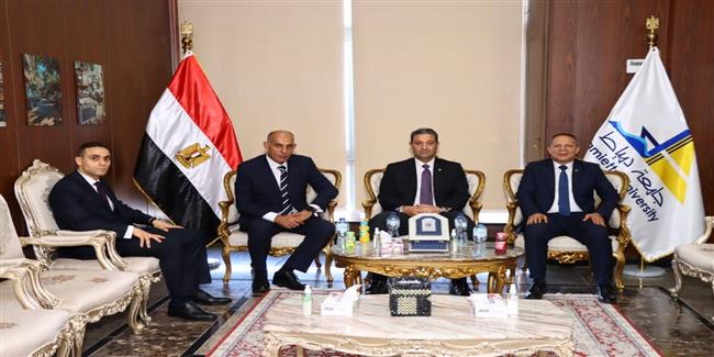 بمشاركة المحافظ.. جامعة دمياط تنظم ندوة الوعي المجتمعي بجهود الدولة في مكافحة الفساد