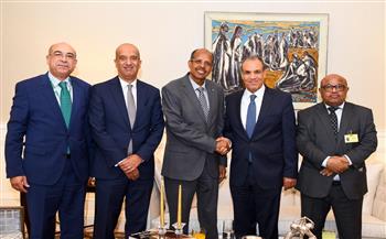 وزير الخارجية يلتقي رئيس مفوضية الاتحاد الإفريقي على هامش أعمال الجمعية العامة للأمم المتحدة