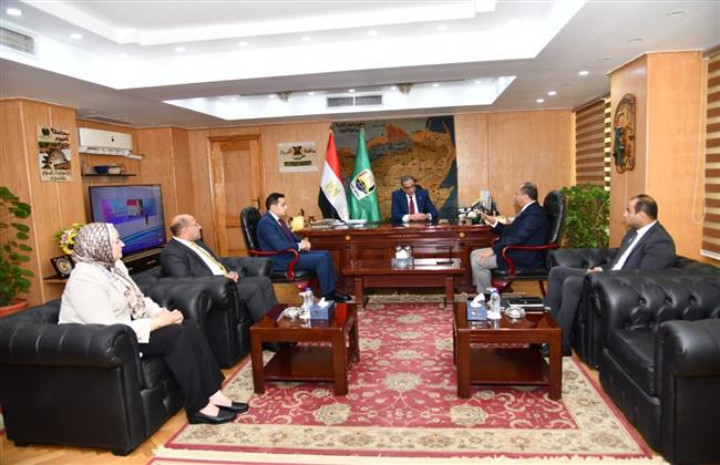 رئيس هيئة تنمية الصعيد يلتقي محافظ الفيوم لبحث آليات الاستغلال الأمثل للفرص الاستثمارية