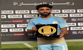 مروان عطية أفضل لاعب في مباراة الأهلي وحرس الحدود