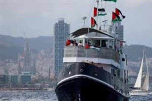 اللجنة الدولية لكسر الحصار عن غزة: تعرض سفينتي "يولارا" و"أوهوايلا" لإطلاق مقذوفات قابلة للاشتعال
