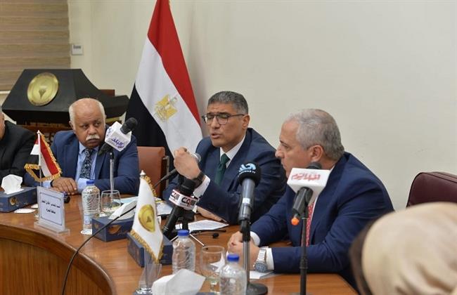 محافظ الجيزة: تواصل مستمر وحرص دائم على تحسين الخدمات المقدمة للمواطنين