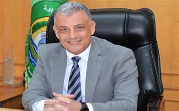 محافظ الإسماعيلية يتابع انتظام سير العملية التعليمية بعدد من المدارس