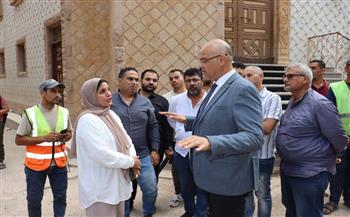 محافظ القليوبية يتفقد أعمال الرصف بـ"الإنترلوك" في منطقة أتريب بشارع نصار ببنها