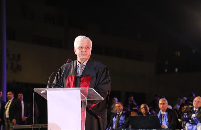 وزيرا التعليم العالي وقطاع الأعمال يشهدان حفل تخرج دفعة جديدة من هندسة عين شمس