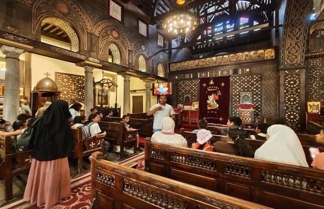 أتوبيس الفن يقدم جولة ثقافية للأطفال بمجمع الأديان والمتحف القبطي