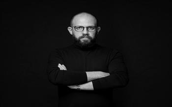 أحمد حافظ يخطو نحو مرحلة جديدة مع STORY STUDIO بعد عشرين عامًا من الخبرة محليًا ودوليًا