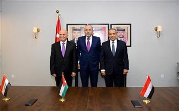 رئيس الوزراء اللبناني يبحث الإصلاحات المالية مع صندوق النقد الدولي