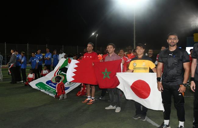 وزير الرياضة يفتتح بطولة السفارات لكرة القدم بمشاركة الجاليات الأجنبية
