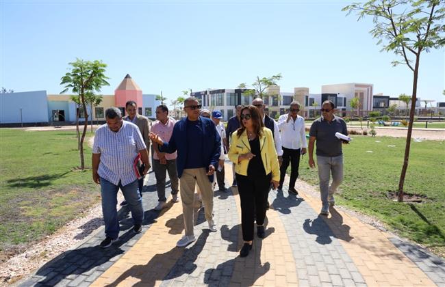 وزيرة التنمية المحلية توجه بتحسين الخدمات وتبسيط الإجراءات عبر التحول الرقمي