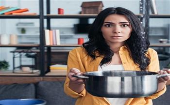 6 أخطاء طهي شائعة تقع فيها الأمهات العاملات.. نصائح لتفاديها  