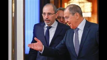 روسيا والأردن يدعوان إلى وقف فوري لإطلاق النار في غزة والإفراج عن الرهائن