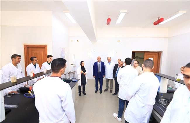 القائم بعمل رئيس جامعة كفر الشيخ الأهلية: طلابنا محور اهتمامنا ونسعى لتوفير بيئة تعليمية متميزة